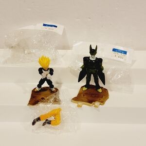 Megahouse Dragon Ball z Capsule Neo Vegita V Cell Figure